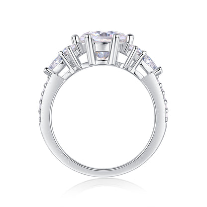Luxury Fashion Diamond Ring Moissanite Silver Ring